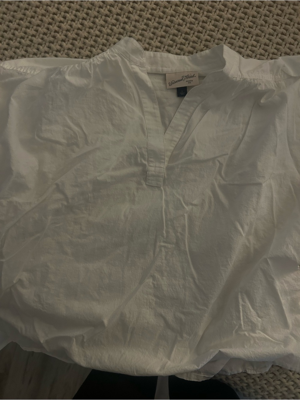 Universal Thread White Popover Blouse – Size Small